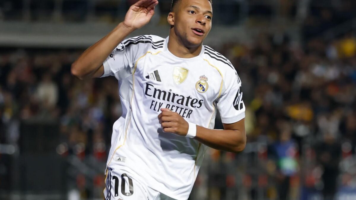 Real Madrid Đánh Bại Levante Với Sự Tỏa Sáng Của Mbappe