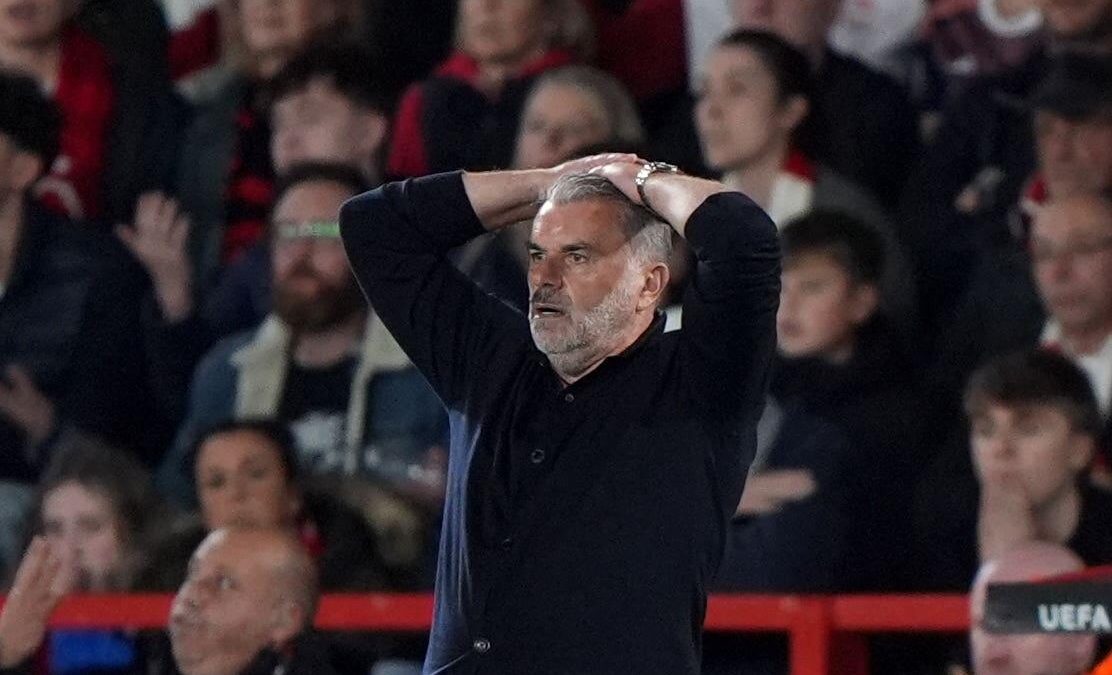 Áp Lực Lớn Đè Nặng HLV Postecoglou Tại Nottingham Forest Sau Ba Tuần Nhậm Chức